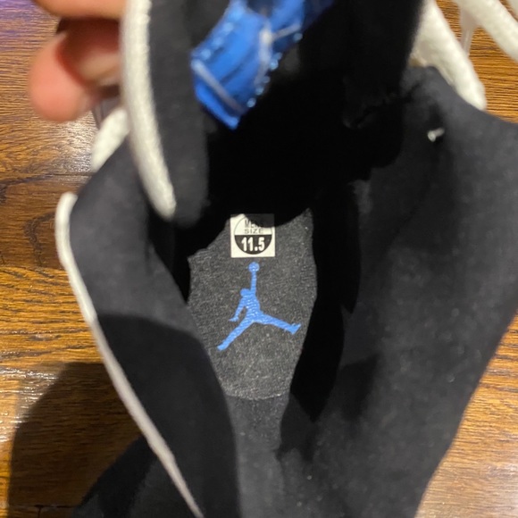 Air Jordan 11 legend blue size 11.5 - Picture 3 of 3